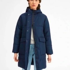 Everlane Renew Long Puffer in Navy